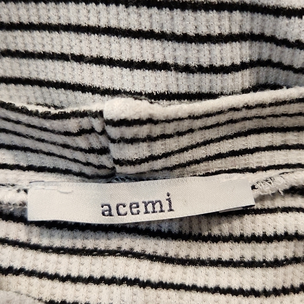 𝅺acemi Ribbed Striped Keyhole Front Top - Picture 4 of 5